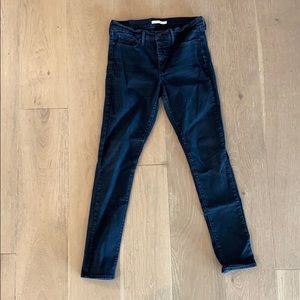 Levi’s Jeans - 311 shaping skinny jean - size 30